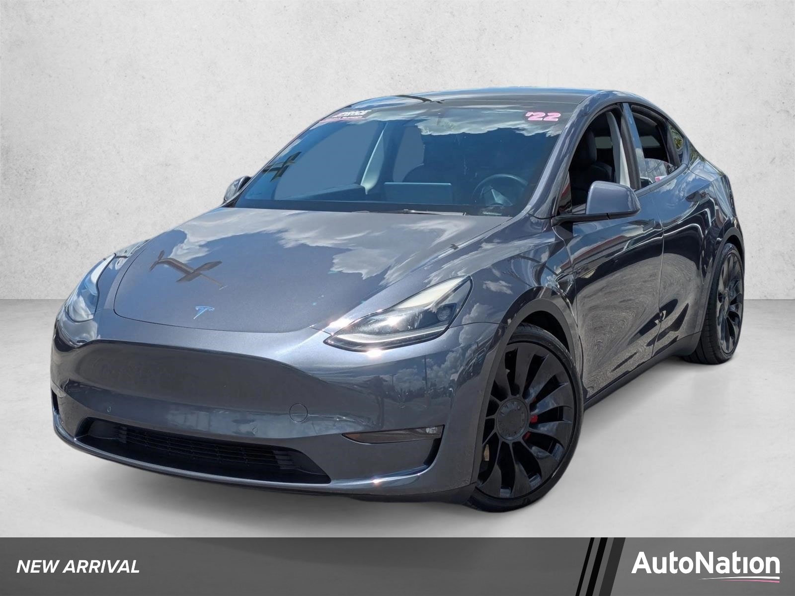 2022 Tesla Model Y Performance Dual Motor All-Wheel Drive's photo