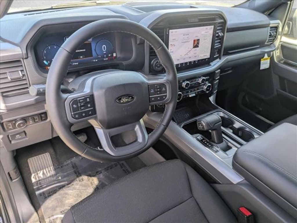 New 2025 Ford F-150 XLT Truck SuperCrew Cab