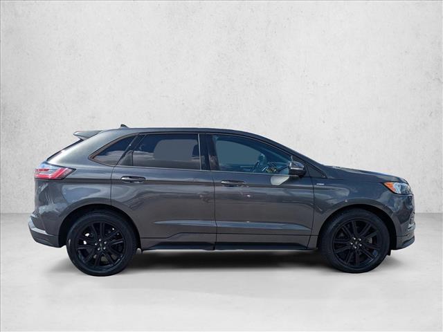 2020 Ford Edge ST photo 4