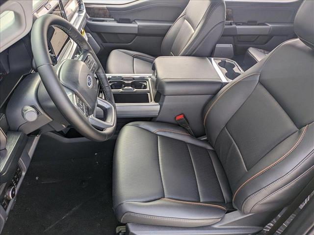 2025 Ford F-250 Lariat photo 4