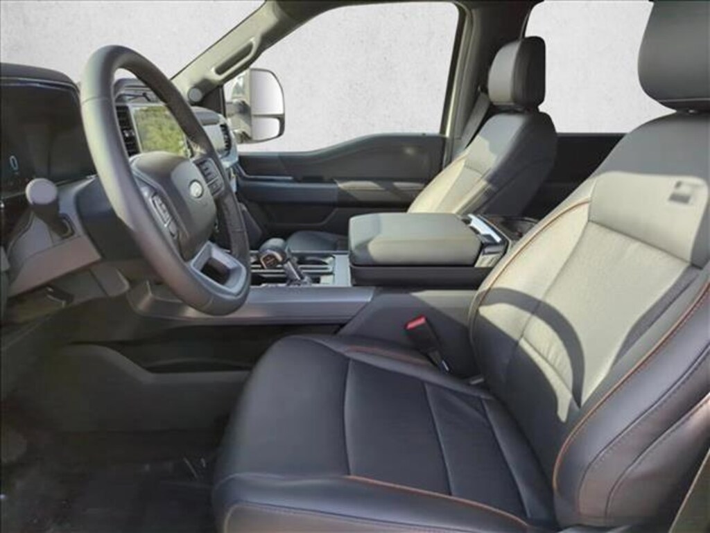 New 2025 Ford F-150 LARIAT Truck SuperCrew Cab