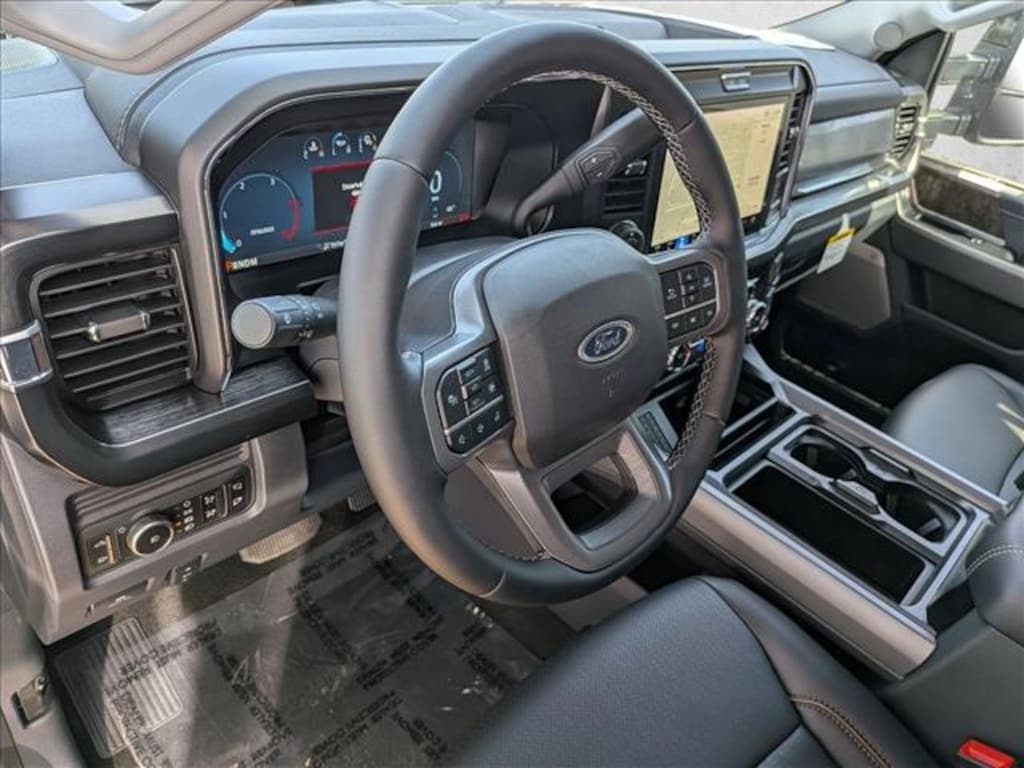 New 2026 Ford F-250 LARIAT Truck Crew Cab