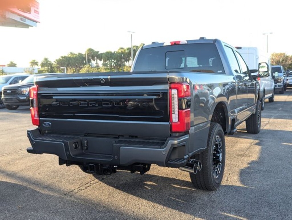 New 2026 Ford F-250 Platinum Truck Crew Cab