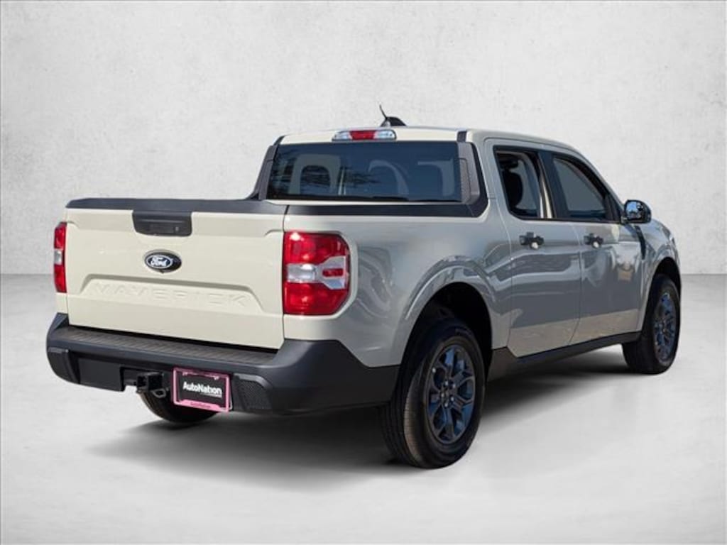 New 2025 Ford Maverick XLT Truck SuperCrew