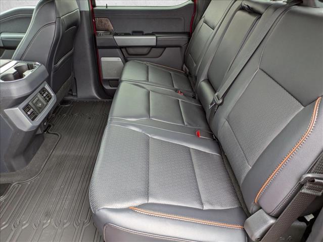 2025 Ford F-350 Super Duty Lariat - Photo 16