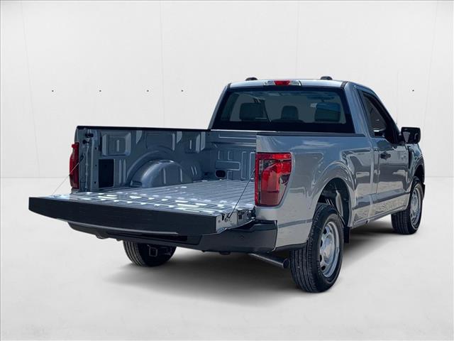 2025 Ford F-150 XL photo 2