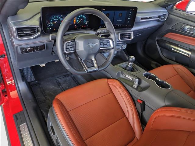 2025 Ford Mustang GT Premium Convertible photo 3