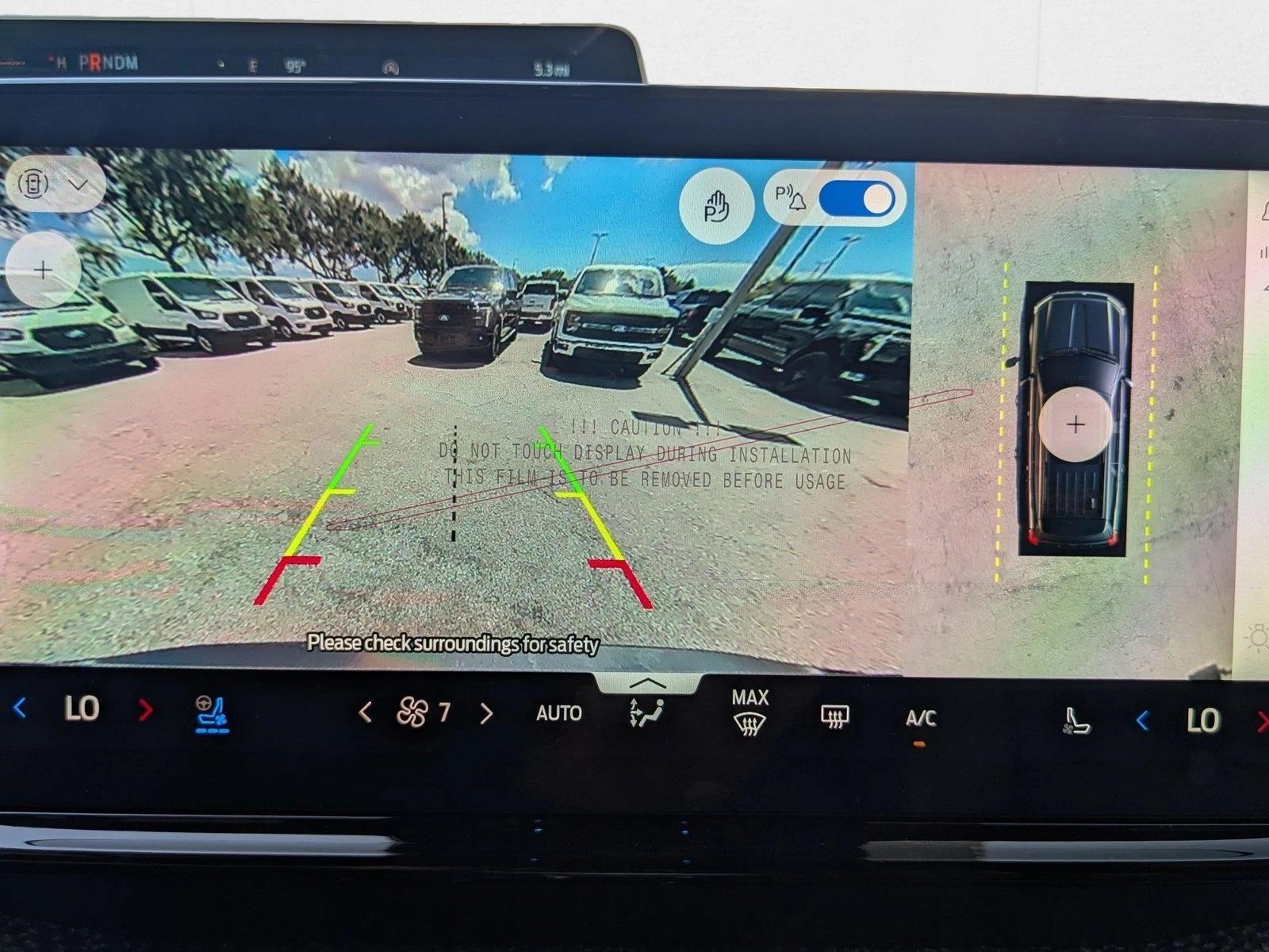 2025 Ford Expedition Tremor - Photo 13
