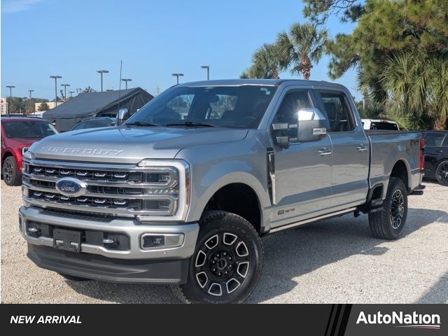 2024 Ford F-250 Super Duty Platinum's photo