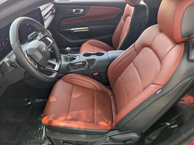 2025 Ford Mustang GT Premium Convertible photo 4