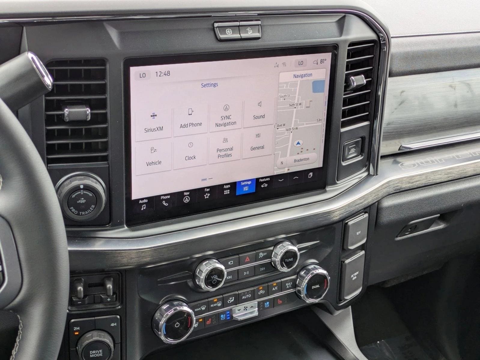 2025 Ford F-350 Super Duty Lariat - Photo 12