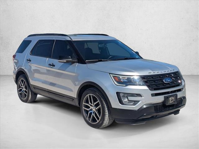 2017 Ford Explorer Sport photo 3