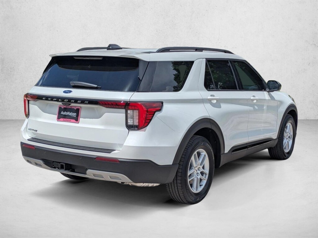 New 2026 Ford Explorer Active w/200A Pkg SUV