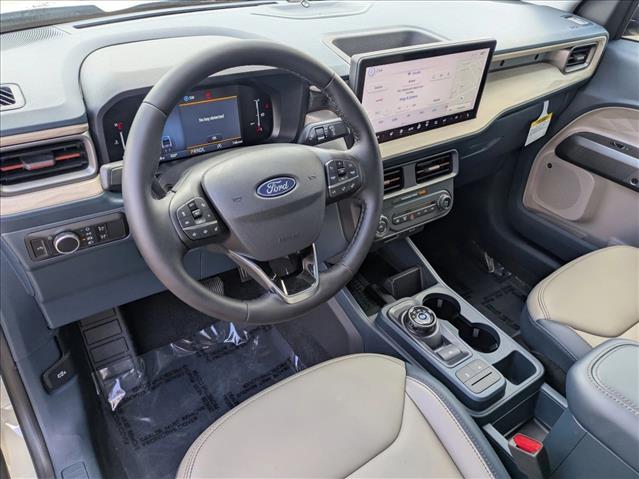 2025 Ford Maverick Lariat photo 3