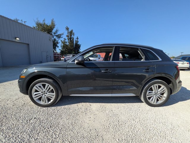2018 Audi Q5 TFSI Premium Plus photo 2