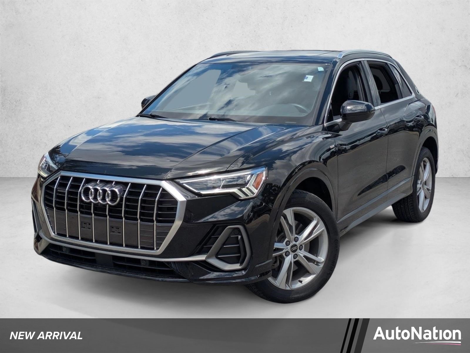 2024 Audi Q3 45 TFSI S Line Premium Plus quattro's photo