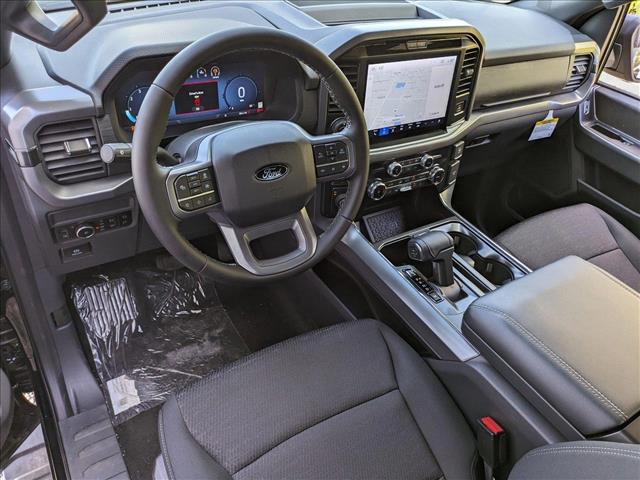 2025 Ford F-150 XLT photo 3