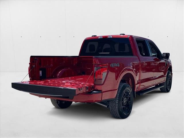 2025 Ford F-150 XLT photo 2