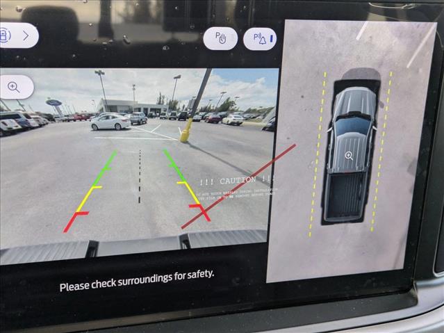 2025 Ford F-150 XLT - Photo 13