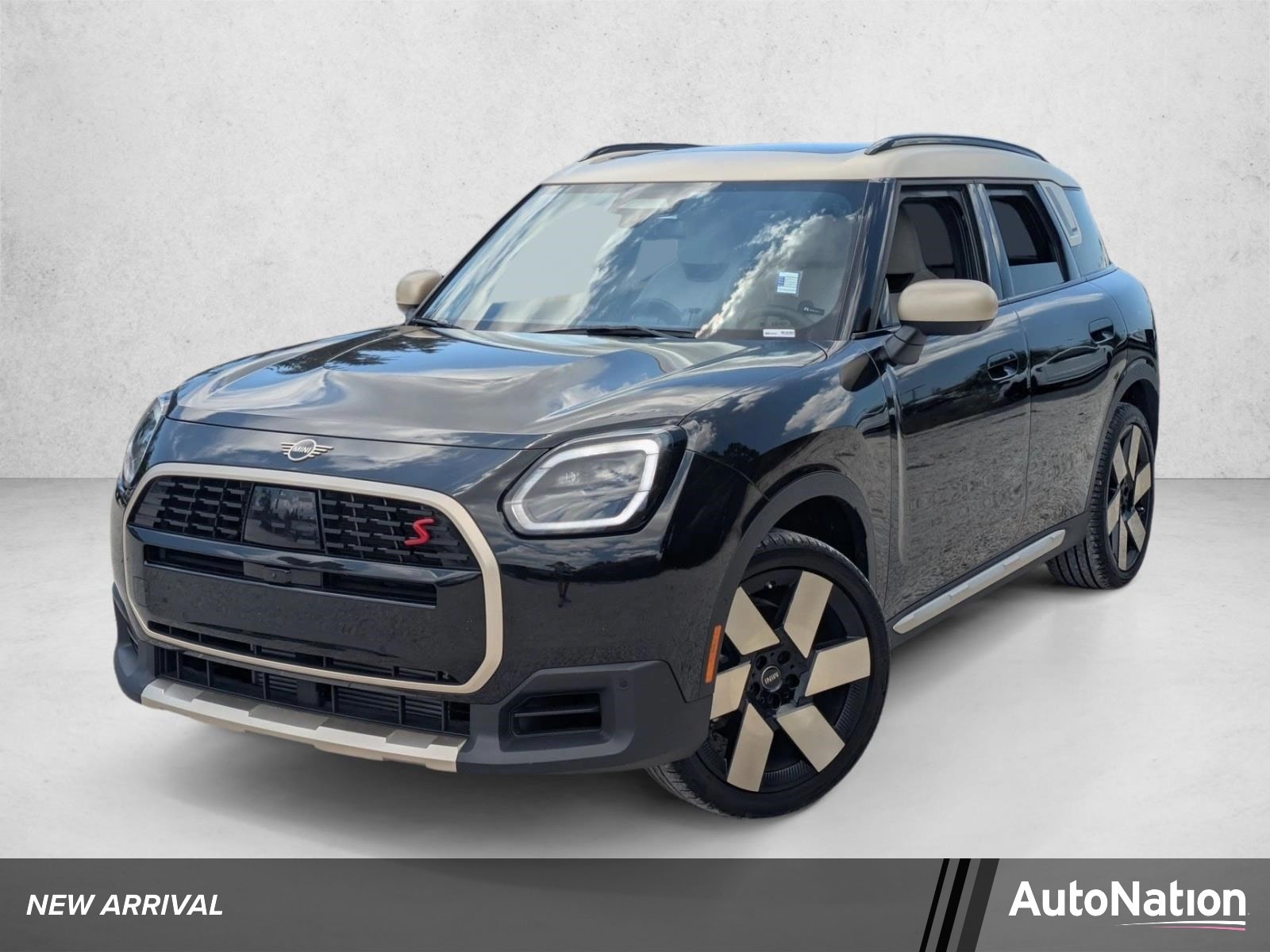 2025 MINI Countryman S ALL4's photo