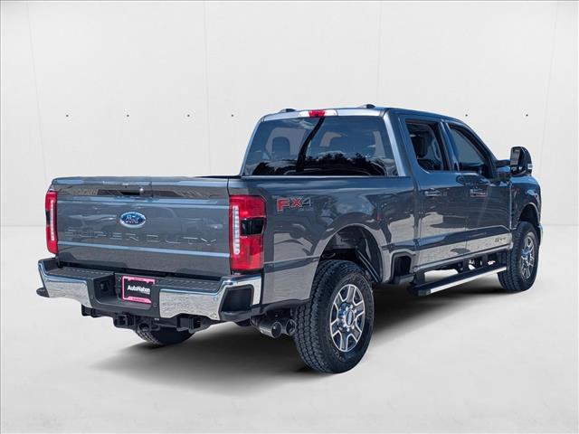 2026 Ford F-250 Lariat photo 2