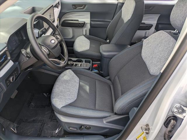 2025 Ford Maverick XLT photo 2