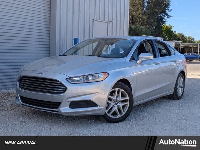 2016 Ford Fusion SE