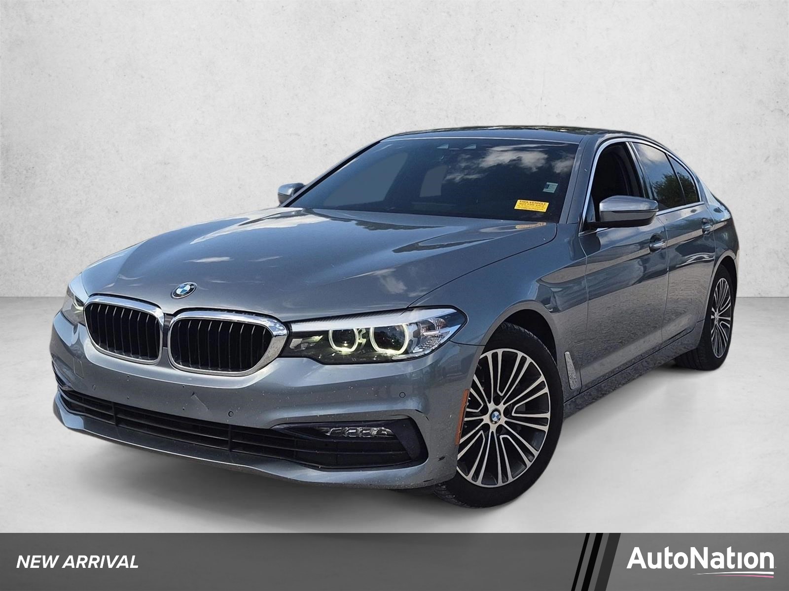  BMW 530i