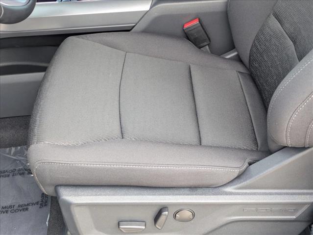 2025 Ford F-150 XLT photo 4