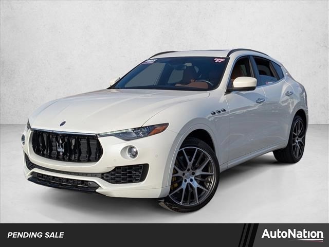2017 Maserati Levante S's photo