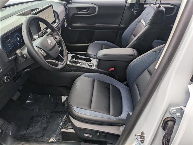 2025 Ford Bronco Sport Outer Banks photo 4