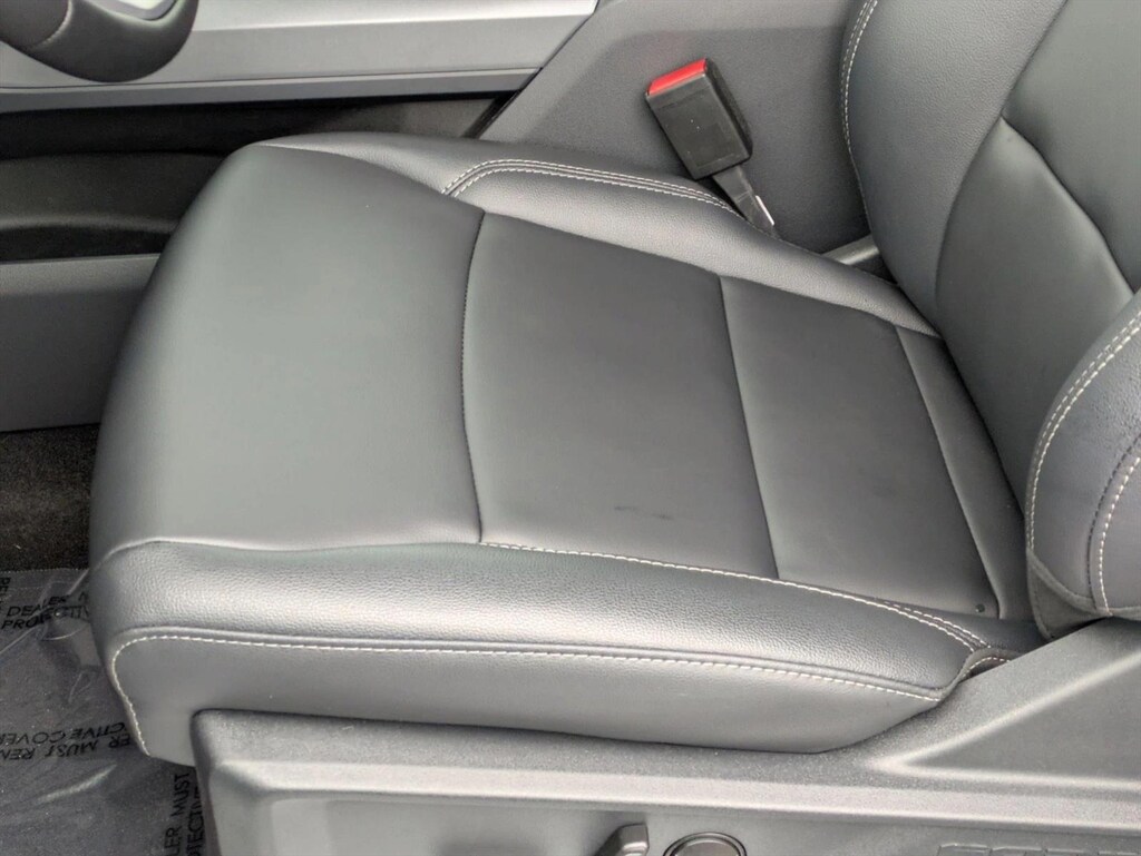 New 2025 Ford F-150 XLT Truck SuperCrew Cab