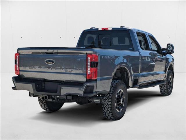 2025 Ford F-250 Lariat photo 2