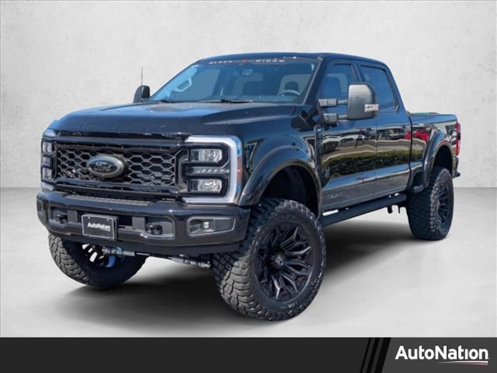 New 2026 Ford F-250 XLT Truck Crew Cab