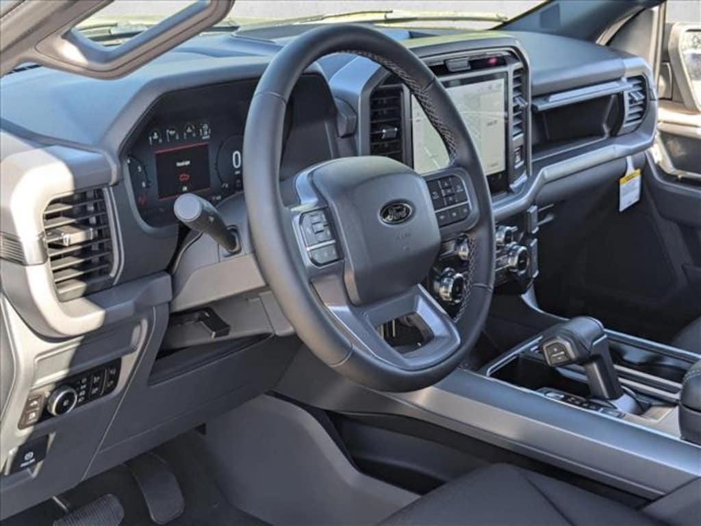 New 2025 Ford F-150 XLT Truck SuperCrew Cab