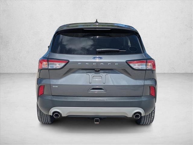 2022 Ford Escape SE photo 3