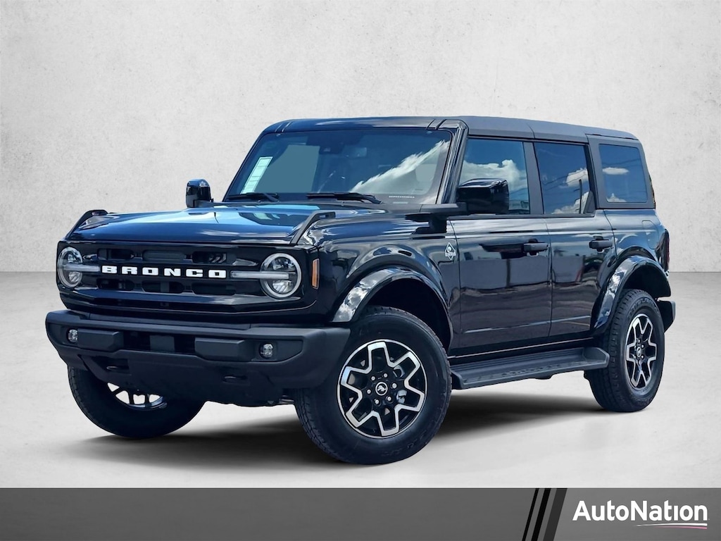New 2026 Ford Bronco Outer Banks SUV