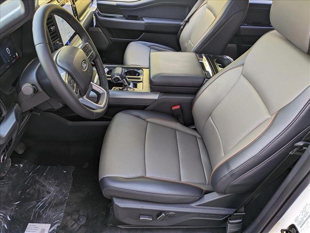 2025 Ford F-150 Lariat photo 4