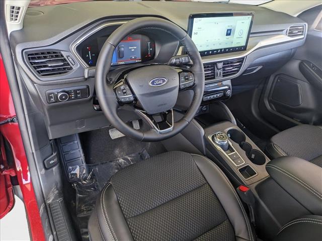 2025 Ford Escape photo 3