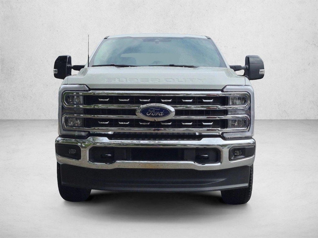 New 2026 Ford F-250 LARIAT Truck Crew Cab