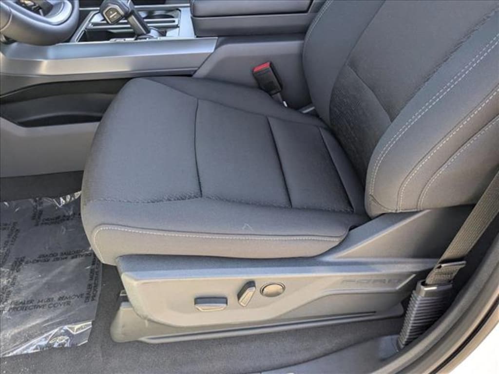 New 2025 Ford F-150 XLT Truck SuperCrew Cab