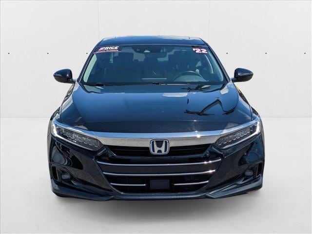 1HGCV3F94NA017957