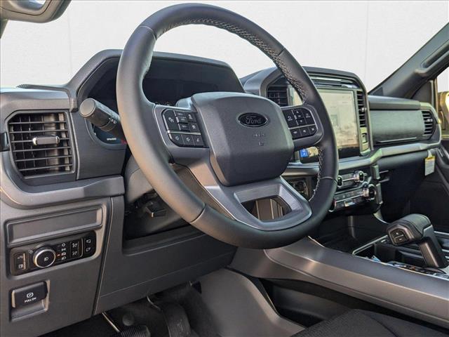 2025 Ford F-150 XLT photo 3