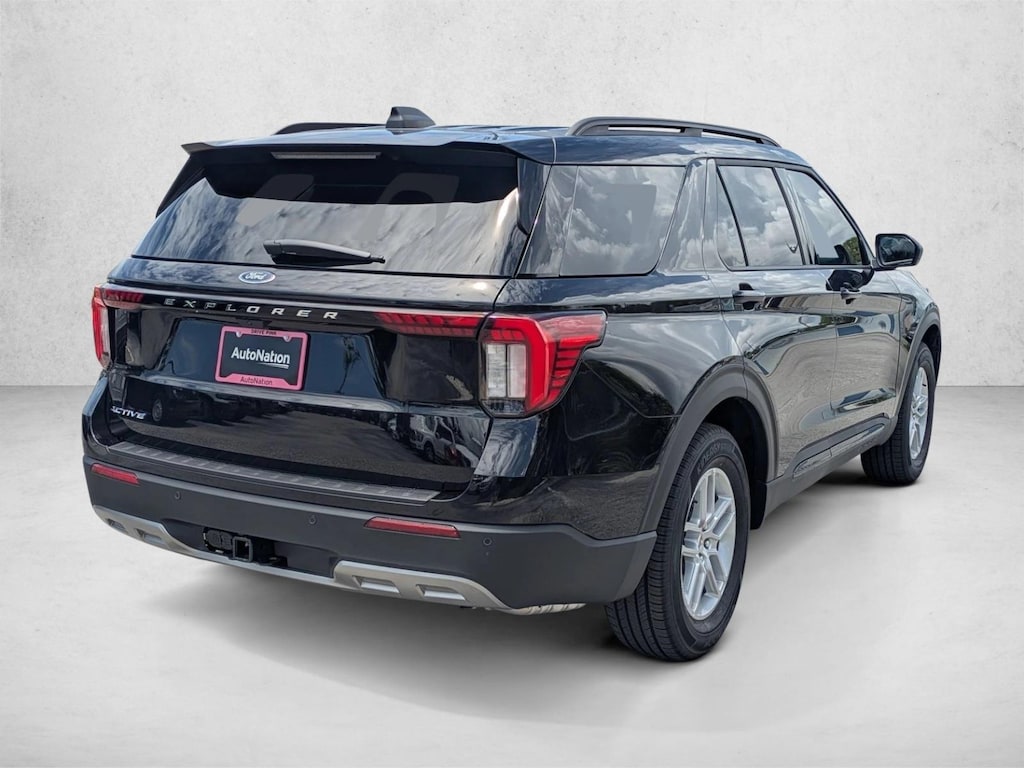 New 2026 Ford Explorer Active w/200A Pkg SUV