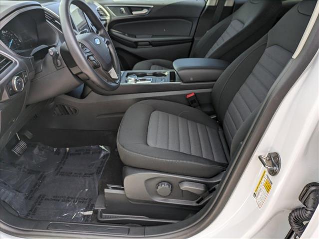 2024 Ford Edge SE photo 4