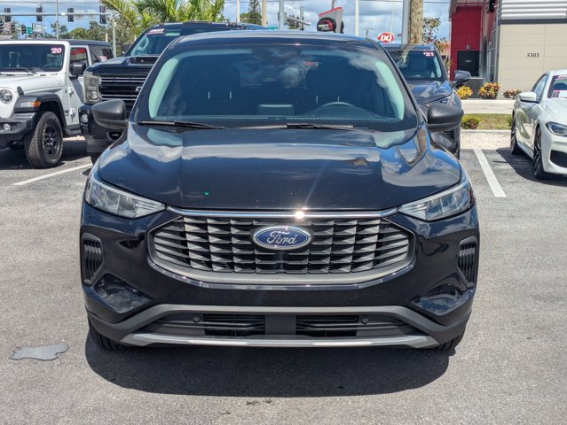 2024 Ford Escape Active photo 2