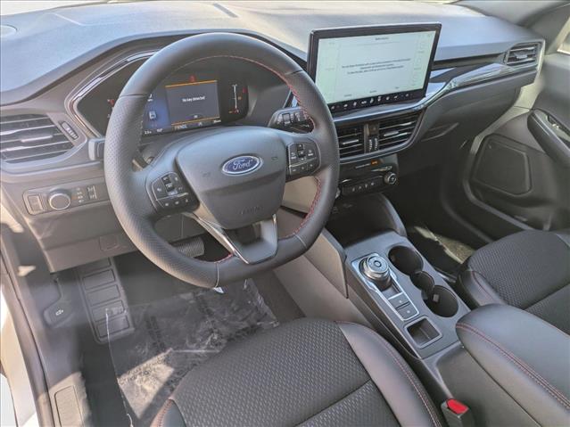 2025 Ford Escape ST-Line photo 3