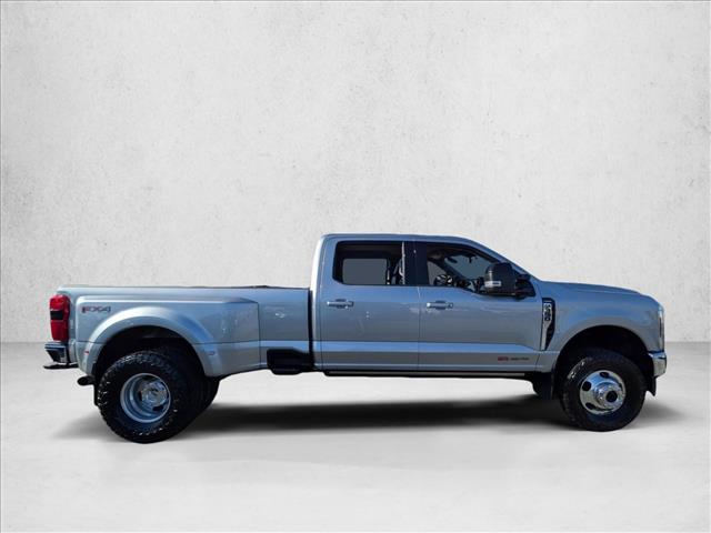 2024 Ford F-350 Lariat photo 4