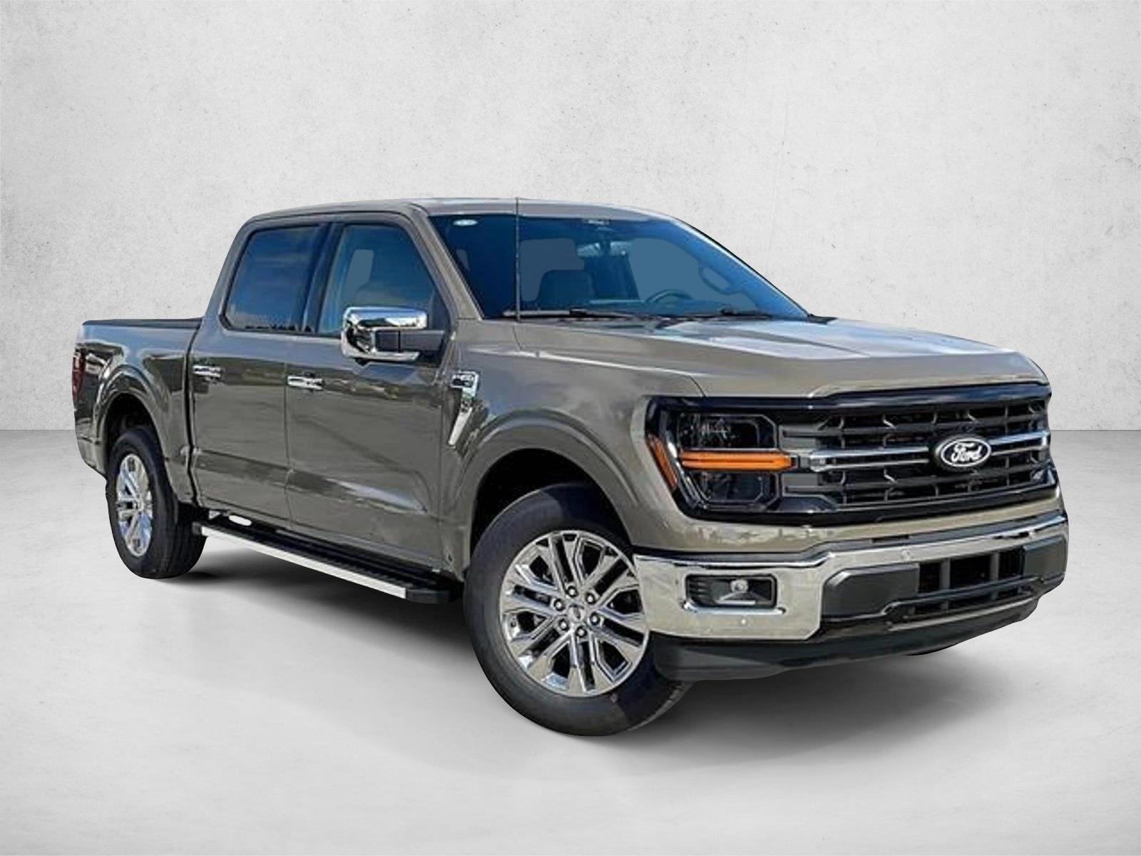 New 2026 Ford F-150 XLT Truck SuperCrew Cab