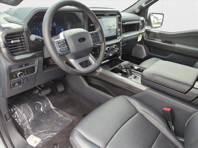 2025 Ford F-150 Lariat photo 3